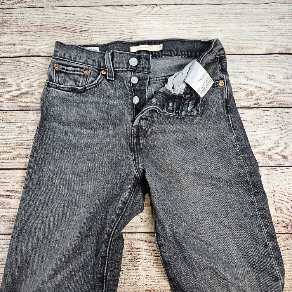 Levi's👖 Wedgie Straight Jeans Gray 25
